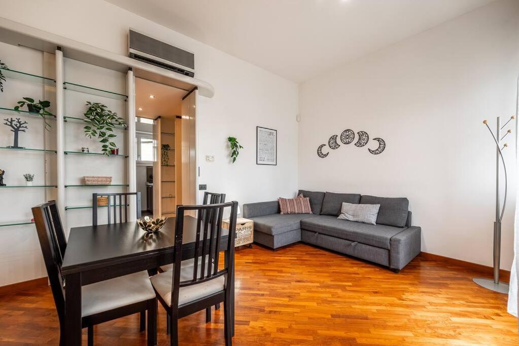 Apartament Carrobbio'S Nest - Elegant With Wifi And Netflix Mediolan Zewnętrze zdjęcie