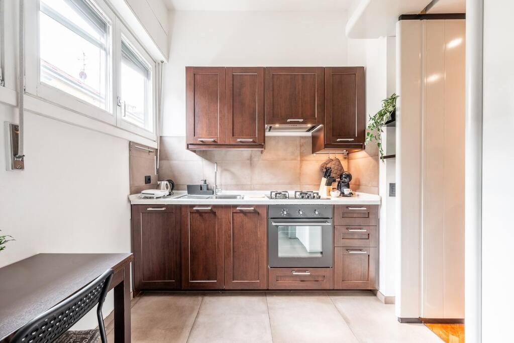 Apartament Carrobbio'S Nest - Elegant With Wifi And Netflix Mediolan Zewnętrze zdjęcie