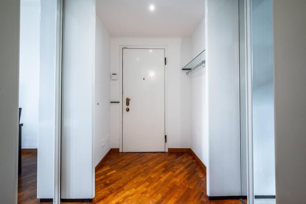 Apartament Carrobbio'S Nest - Elegant With Wifi And Netflix Mediolan Zewnętrze zdjęcie